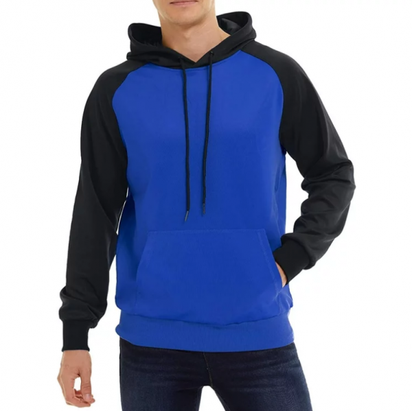 Hoodie dengan Warna Block yang Kontras